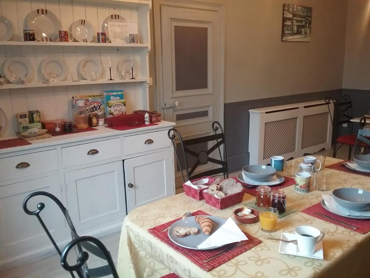 Le Puy Robin Bed and Breakfast La Souterraine Eksteriør billede